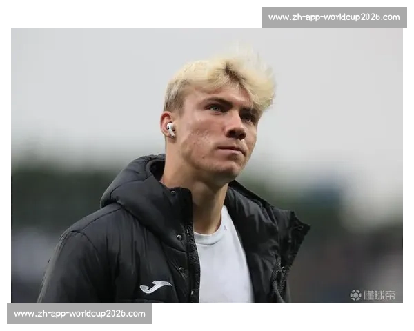 斯基拉：曼联询价道格拉斯・路易斯，尤文坚拒 5000 万回购条款