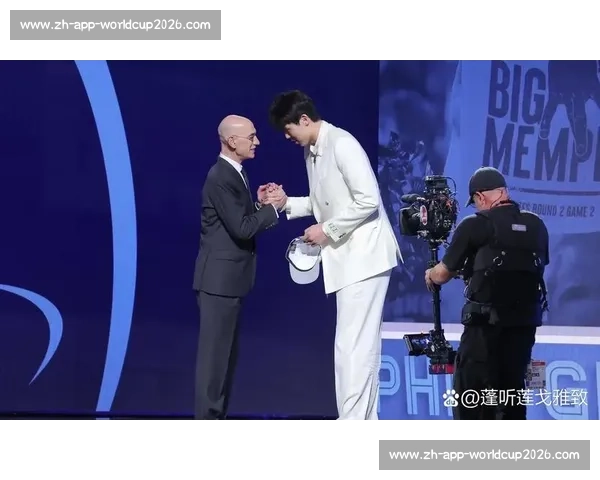 试训打爆 8 号秀杰明!比卢普斯盛赞杨瀚森:ESPN 看好未来全明星 试训打爆 8 号秀杰明!比卢普斯盛赞杨瀚森:ESPN 看好未来全明星